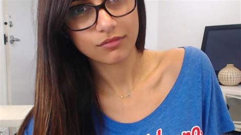 videos xxx mia khalifa|Mia Khalifa Videos Porno 